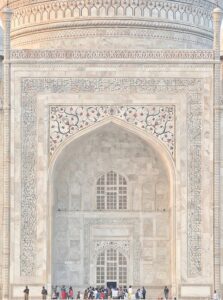 Taj Calligraphy